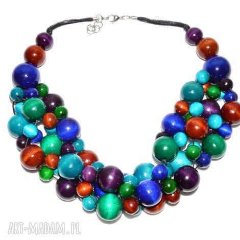 szmaragdowe drewniane korale, naszyjnik drewniany, korale drewniane, naszyjnik