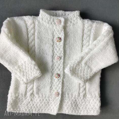 sweterek bieluch, niemowlę, rękodzieło na drutach, włóczka akrylowa