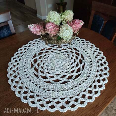 Serweta szydełkowa ze sznurka 70 cm boho - ażurowa Misz-Masz Dorota