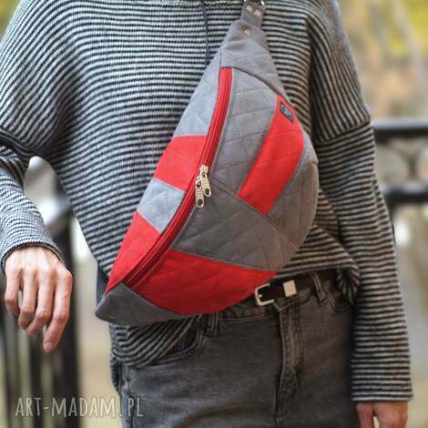 Czerwono-szara nerka damska XXL - patchwork handmade, zamek i regulowany pasek