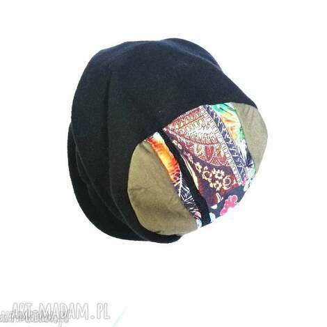 Ciepła czapka czarna zimowa patchwork damska - podszewka 55-59 cm