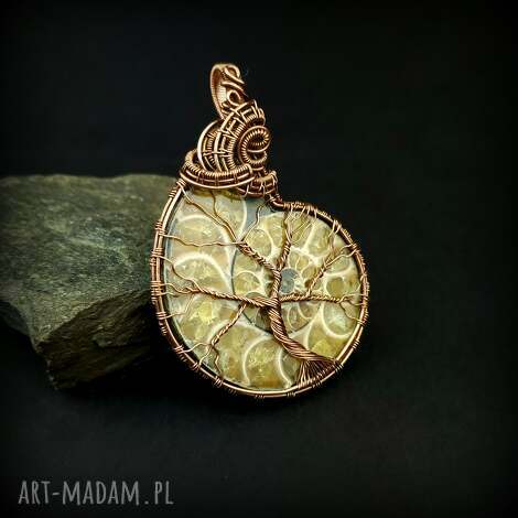 Wisior z amonitem Drzewo Życia - miedziany wire wrapping, oksydowany