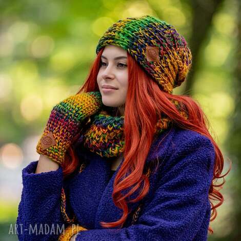 Czapka merino 100% damska This is it Kolory - Brain Inside