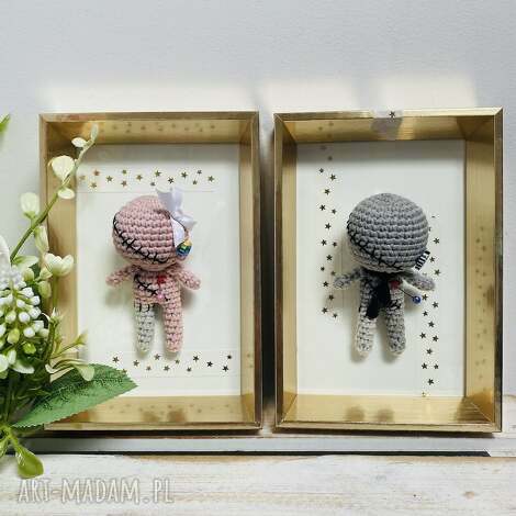 komplet szydełkowych laleczek voodoo w złotych ramkach prezent ślubny, pamiątka