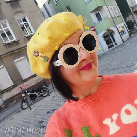 żółty beret, żółty, woalka