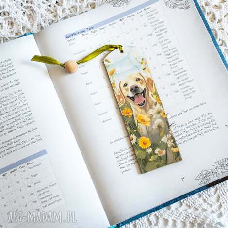 Zakładka do książki Labrador wśród kwiatów - drewniana handmade
