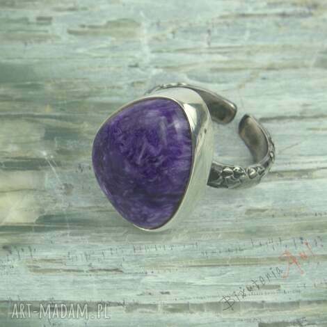 regulowany pierścionek z czaroitem, srebrne pierścionki regulowana obrączka