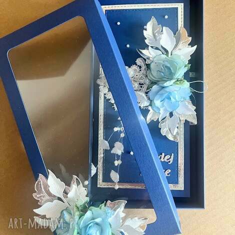 Granatowa kartka ślubna z dodatkiem srebra w pudełku - ręcznie robione scrapbooking art-Madam.pl