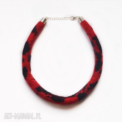 naszyjnik z filcu 18, filcowany biżuteria rękodzieło
