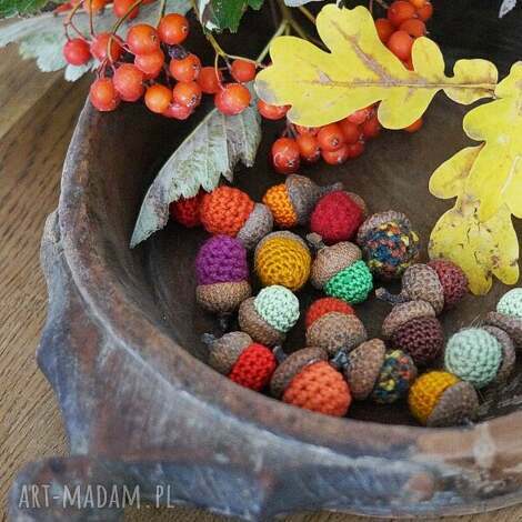Kolorowe żołędzie handmade - komplet 12 szt. na jesień i prezent