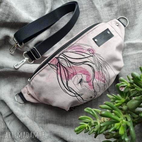 nerka l konik welur, haftowana, pojemna prezent