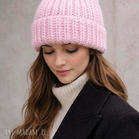 czapka lily maxi 100 wełna (kolor - pastelowy róż) dostępne od ręki
