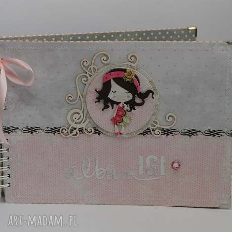 Personalizowany album scrapbooking dla dziewczynki A4 - efekty 3D