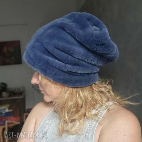 Niebieska miękka czapka na podszewce handmade