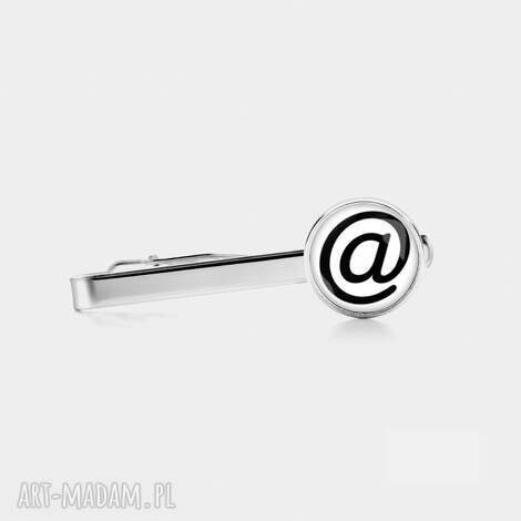 Spinka do krawata @ - ręcznie robiona dla informatyka