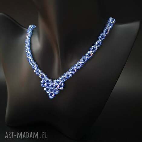 Staghorn: niebieski naszyjnik w literę v ze szklanych kryształków, naszyjnik