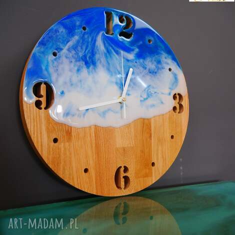 zegar ścienny z drewna,dąb, żywica,fale, morze, 35 cm drewno dębowe, natura