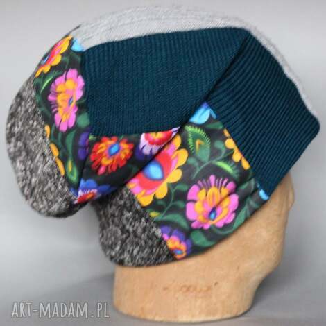 Patchworkowa czapka damska handmade na podszewce - prezent, 59 cm (wełna i akryl)