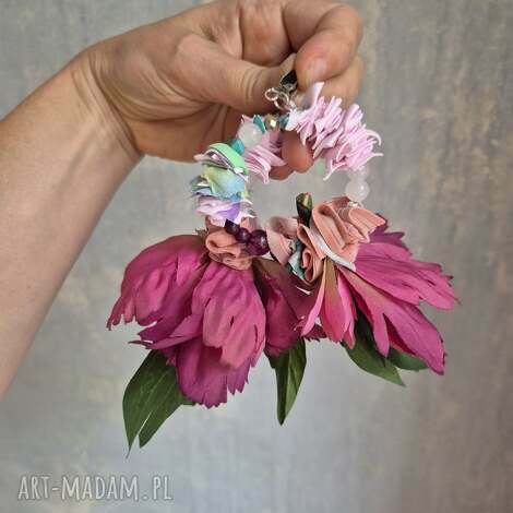 Klipsy kwiatowe handmade - kolorowy bukiet na ucho