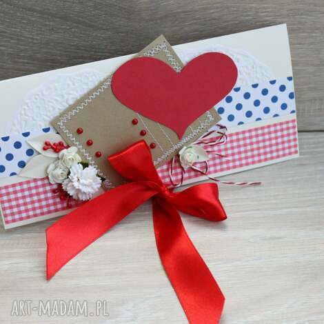Kartka z czerwoną kokardką scrapbooking na urodziny i nie tylko - handmade