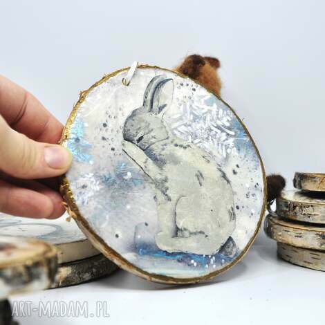 Bombka z plastra brzozy - decoupage i błysk (11,5 cm)