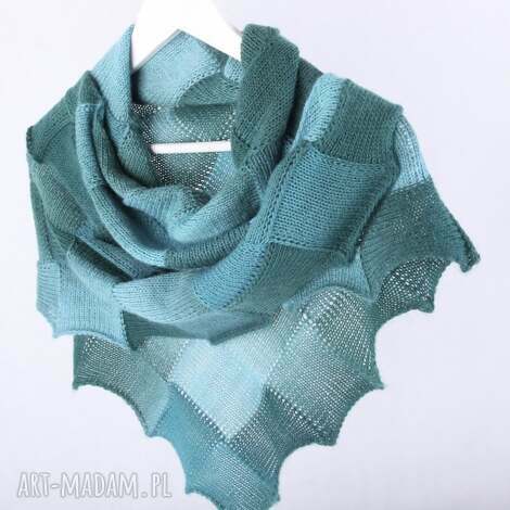 chustki i apaszki chusta w turkusach kobiety pomysłowy prezent
