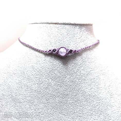 Uno z chalcedonem w makramie - regulowany choker (mikromakrama)