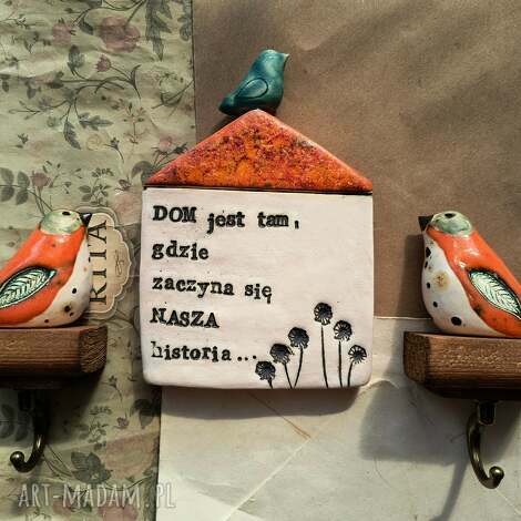 Ceramiczny domek z sentencją i 2 wieszaki z ptaszkiem - zestaw handmade
