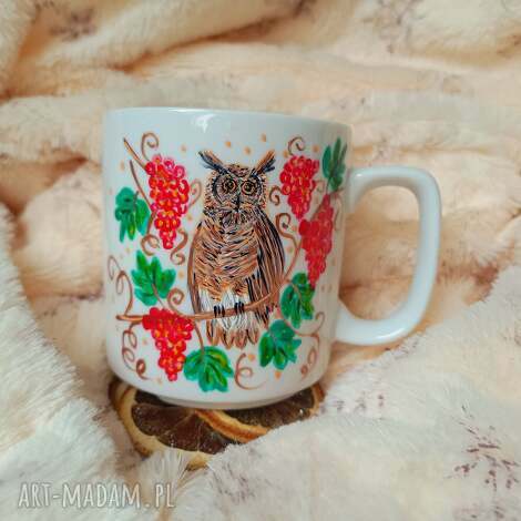 Kubek 270 ml porcelana - Sowa wśród winogron ręcznie malowany