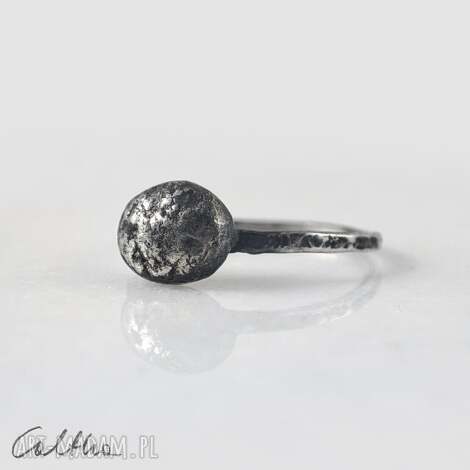 kamyk - srebrny pierścionek rozm 16 2211 11 unikat, minimalistyczna biżuteria