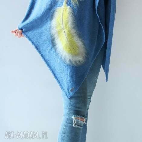 ponczo filcowane wełną zdobione eleganckie, oversize