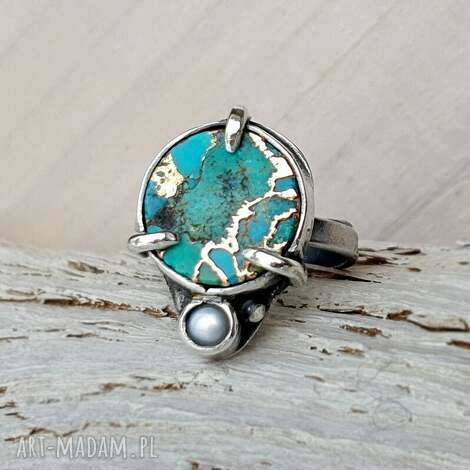 gaja srebrny pierścionek z turkusem, metaloplastyka srebro, baśniowy, biżuteria