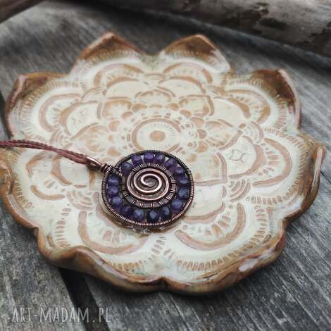 Talerzyk ceramiczny Mandala (c803) - ręcznie wykonany na tealight i biżuterię - beż i brąz