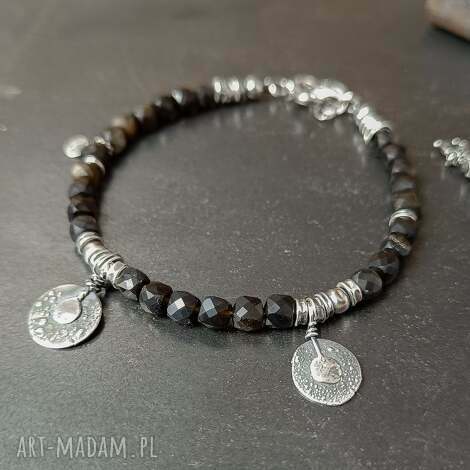 obsydian. srebrna bransoletka z zawieszkami, srebro oksydowane, kamienie naturalne
