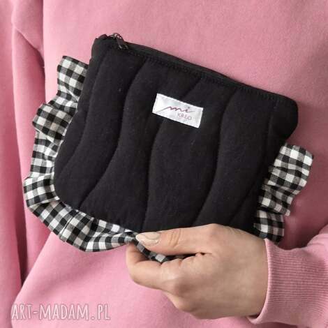 kosmetyczka w kratkę z falbanką saszetka styl nowoczesny, upcykling