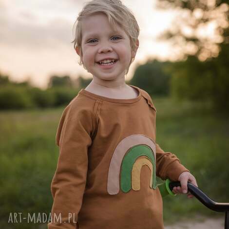 Ręcznie wykonana bluza Tęcza dla dziecka z aplikacją, brązowa bawełna Cudi KIDS