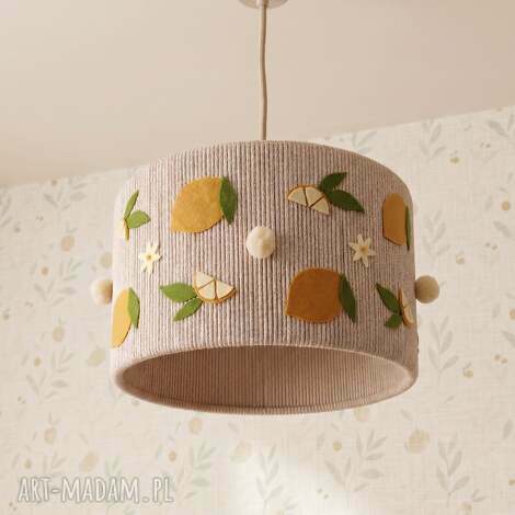 Ręcznie robiony abażur do pokoju dziecka handmade