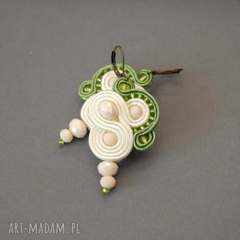 Kolczyki sutasz kremowo-zielone ecru - haft soutache, koraliki szklane, 4,5 cm
