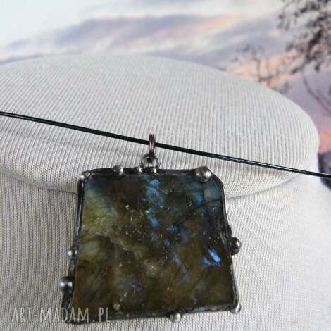naszyjnik bryłka wisiorek labradoryt bryłka kamień, labradoryt wisiorek