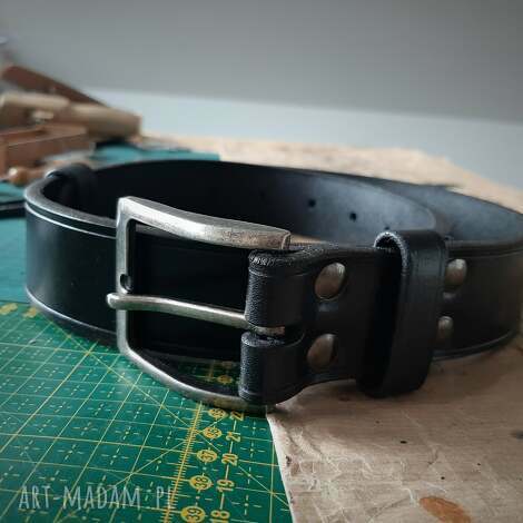 skórzany pasek męski skóra juchtowa ręcznie robiony i barwiony czarny
