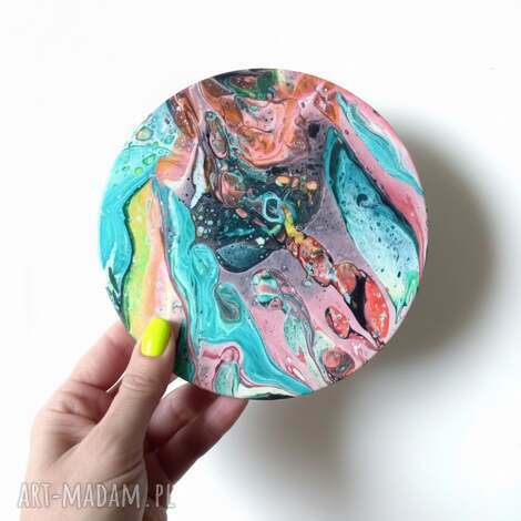 Wir Kolorów - unikalny magnes na lodówkę handmade z acrylic pouring (15 cm)