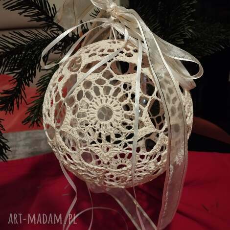 Szydełkowa bombka świąteczna z bawełnianego kordonka - ciemny ecru, handmade (ok. 18 cm)