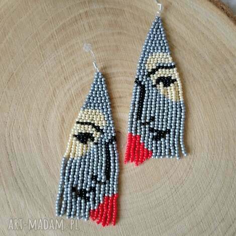 kolczyki twarze z koralików, twarzami, frędzlami