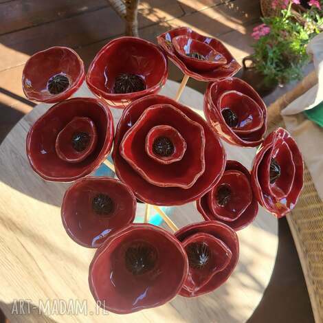 Zestaw 11 kwiatów ceramicznych mak do ogrodu i na taras