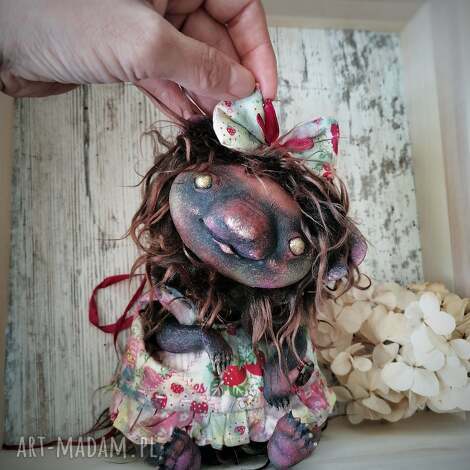 Chochlik Elżbieta e-piet - artystyczna lalka kolekcjonerska handmade 16 cm na półkę i prezent