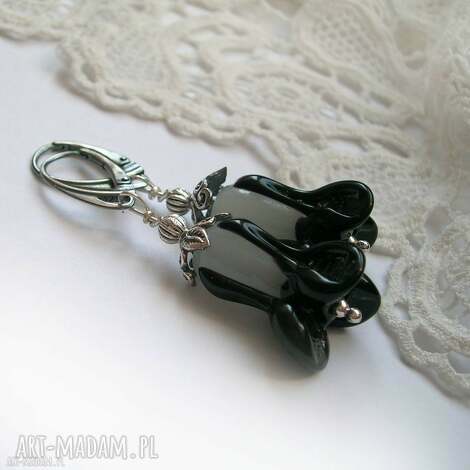 Black Flower - kolczyki ze srebra 925 i szklanych kwiatuszków Lampwork