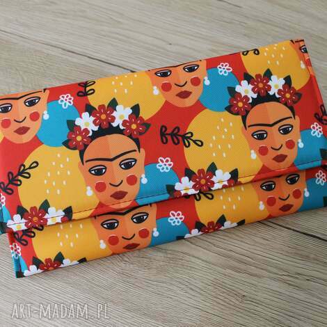 Kopertówka Frida - elegancka i wodoodporna