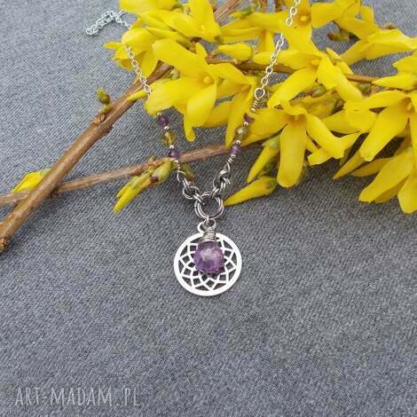 naszyjnik z ametystem i granatem zielonym (naszyjnik ze stali, stalowa biżuteria)