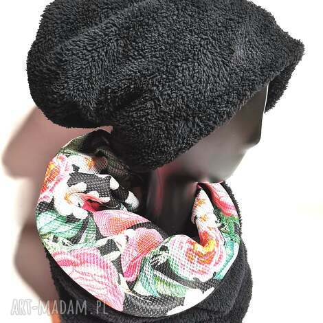 Czarny komplet baranek z kwiatem - czapka one size handmade