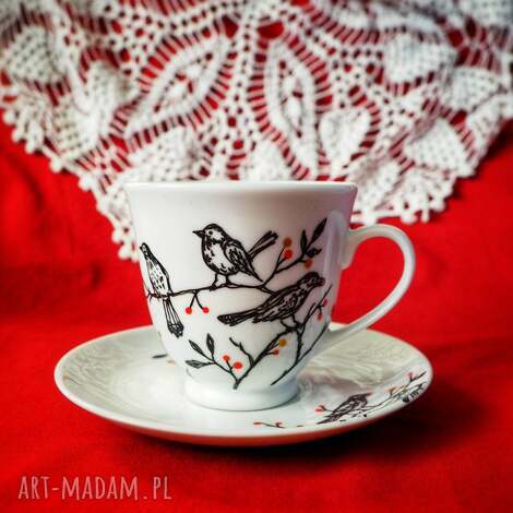 Ręcznie malowana filiżanka ze spodkiem PTAKI - porcelanowy zestaw na prezent